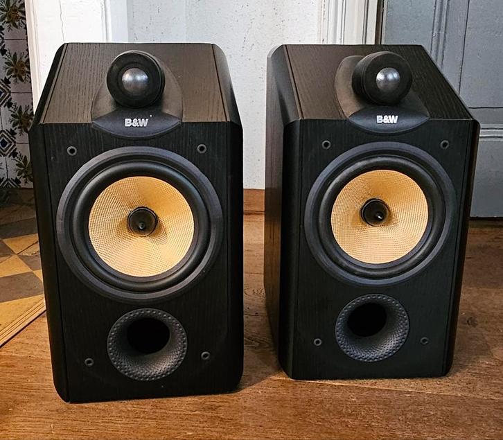 B&W CDM1 NT Nautilus Technology Made in UK, topstaat, Audio, Tv en Foto, Luidsprekers, Gebruikt, Front, Rear of Stereo speakers