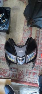 Aprilia SXR50 Voorkuip met LED Koplamp, Ophalen of Verzenden, Gebruikt, Kap, Aprilia