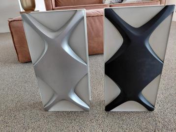 2 space Age wandlampen  beschikbaar voor biedingen