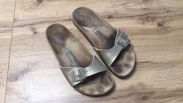 Birkenstock - maat 37 - goud beschikbaar voor biedingen