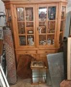 Mooie grote vitrinekast 99 euro., Ophalen, Gebruikt, 25 tot 50 cm