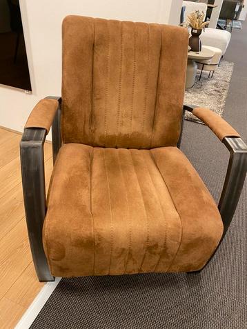 Gave fauteuil! Microvezel stof beschikbaar voor biedingen