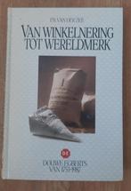 Van winkelnering tot winkelmerk. Douwe egberts., Ophalen of Verzenden, P.R. van der Zee, 20e eeuw of later, Gelezen