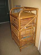 Bamboe en rotan Boho ladekastje, Huis en Inrichting, Kasten | Ladekasten, Ophalen, Overige materialen, Minder dan 50 cm, Gebruikt
