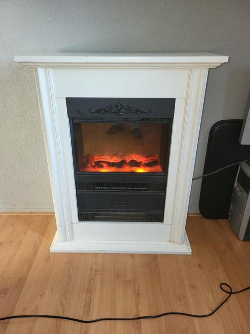 Elektrische Haard met warmte standen en ventilator., Huis en Inrichting, Haarden, Zo goed als nieuw, Elektrische haard, Ophalen