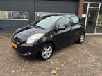 Toyota Yaris 1.3vvti 2007 5drs NIEUWE APK|KEYLESS|AIRCO, Voorwielaandrijving, Euro 5, Stof, Zwart