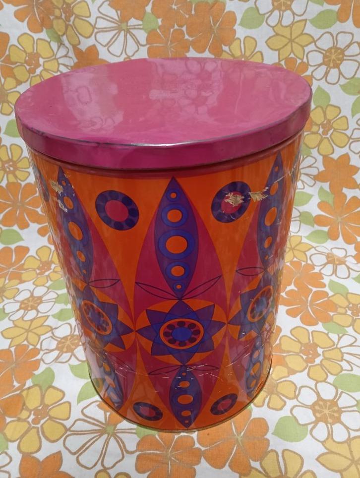 Vintage XXL  oranje paars blik, Verzamelen, Blikken, Gebruikt, Overige, Overige merken, Verzenden