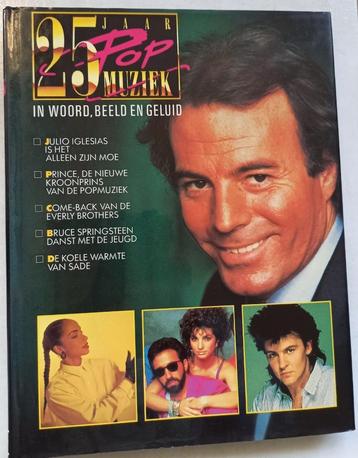 Popmuziek 25 jaar overzicht  3 boeken  beschikbaar voor biedingen