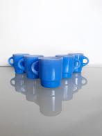 Set van vijf vintage jaren 70 blauwe Fire King mokken, Ophalen of Verzenden, Glas, Overige stijlen, Kop(pen) en/of Schotel(s)