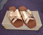 Mooie goudkleurige leren slippers., White Sun, Ophalen of Verzenden, Zo goed als nieuw