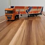FANTA DRINKS L.TOYS DAF XF & GESLOTEN TRAILER WIT N.ST., Verzenden, Zo goed als nieuw, Bus of Vrachtwagen, Lion Toys