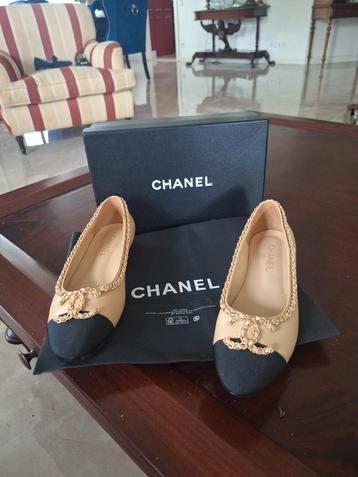Chanel Ballerina's maat 41 valt als 40- Zo Goed Als Nieuw! beschikbaar voor biedingen