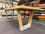 Nieuw Arco Base 2 Eettafel Massief hout design Tafel 280, Huis en Inrichting, Tafels | Eettafels, Arco, Leolux Evidence Metaform KFF
