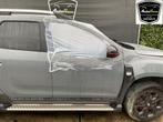 Portier Rechts Voor Dacia Duster (SR) 2022 801002450R, Auto-onderdelen, Dacia, Gebruikt, Renault Deutschland AG, Peter-Huppertz-Straße 5, Köln 51063, , Duitsland