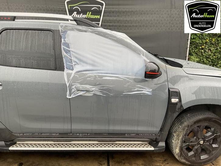 Portier Rechts Voor Dacia Duster (SR) 2022 801002450R, Auto-onderdelen, Carrosserie en Plaatwerk, Dacia, Gebruikt