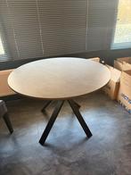 Ronde eetkamertafel, Ophalen, Rond, Zo goed als nieuw, Vier personen