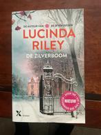 De Zilverboom - Lucinda Riley, Ophalen of Verzenden, Zo goed als nieuw