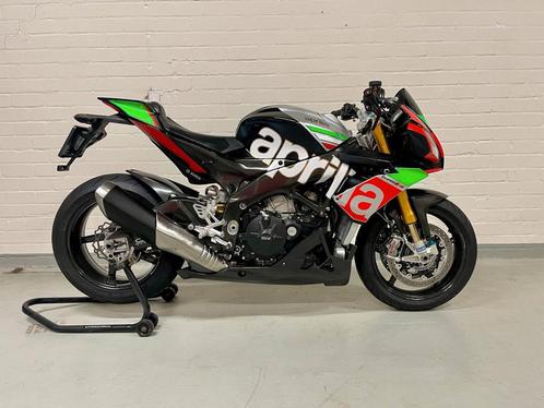 APRILIA TUONO V4 1100 FACTORY (bj 2016), Motoren, Motoren | Aprilia, Bedrijf, Naked bike, 2 cilinders
