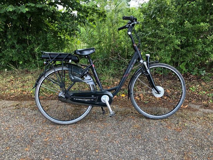 Elektrische fiets Batavus Genova, Fietsen en Brommers, Elektrische fietsen, Gebruikt, Batavus, 47 tot 51 cm, Ophalen
