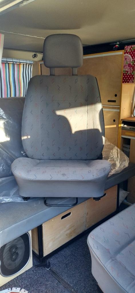 VW T4 Transporter stoel bijrijdersbank passagiersbank, Auto-onderdelen, Interieur en Bekleding, Volkswagen, Gebruikt, Ophalen