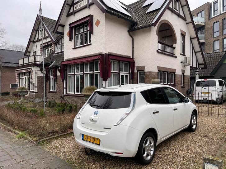 Nissan Leaf Electric 30kWh 71.000 km comfort pakket, Auto's, Nissan, Particulier, Leaf, ABS, Achteruitrijcamera, Adaptieve lichten