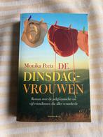De Dinsdagvrouwen - Monika Peetz, Ophalen of Verzenden, Zo goed als nieuw, Nederland