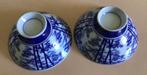 Chinees porselein, 2 kommen op voet, blauw-wit, ø 12 cm, Ophalen of Verzenden, Zo goed als nieuw, Kom(men), Overige stijlen