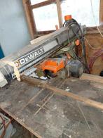 Zaag  dewalt, Doe-het-zelf en Verbouw, Gereedschap | Zaagmachines, Ophalen of Verzenden, Zo goed als nieuw, Afkortzaag, 30 tot 70 mm