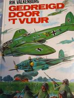 Gedreigd door het vuur - Rik Valkenburg deel 1, Boeken, Oorlog en Militair, Ophalen of Verzenden, Tweede Wereldoorlog, Gelezen