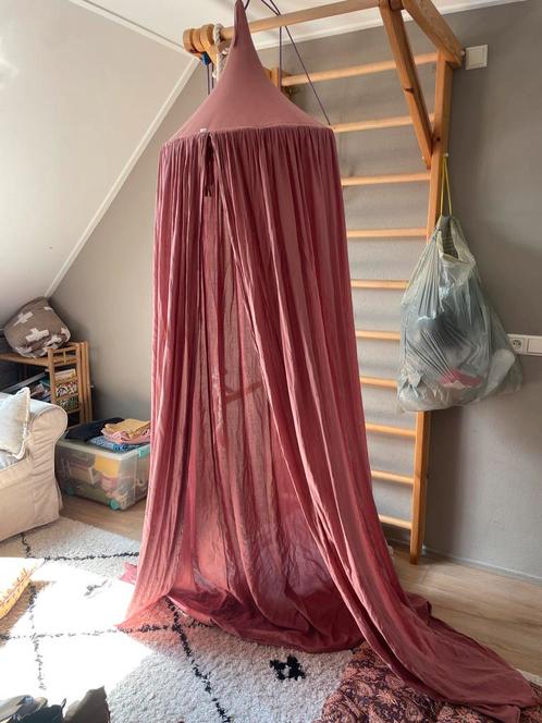 Hemeltje donkerroze numero74, Kinderen en Baby's, Kinderkamer | Inrichting en Decoratie, Zo goed als nieuw, Klamboe, Ophalen
