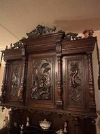 Franse walnoot kast, Antiek en Kunst, Antiek | Meubels | Kasten, Ophalen of Verzenden