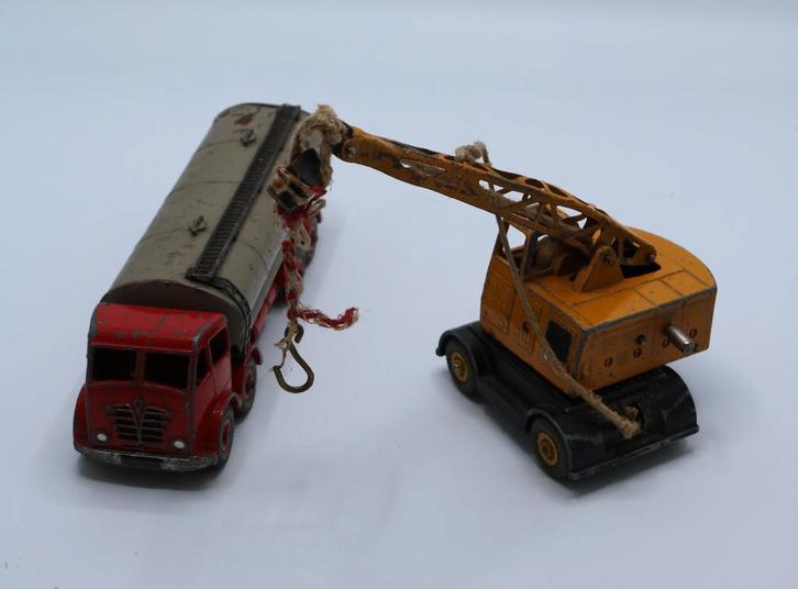 Diverse modellen Dinky Toys in 1 koop, Hobby en Vrije tijd, Modelauto's | 1:43, Gebruikt, Overige typen, Dinky Toys, Ophalen of Verzenden