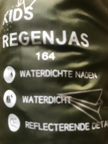 regenjas 164 beschikbaar voor biedingen
