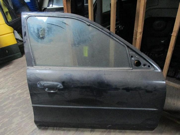 Portier Rechts Voor Ford Mondeo II (1998-08/2000-09), Auto-onderdelen, Carrosserie en Plaatwerk, Ford, Gebruikt