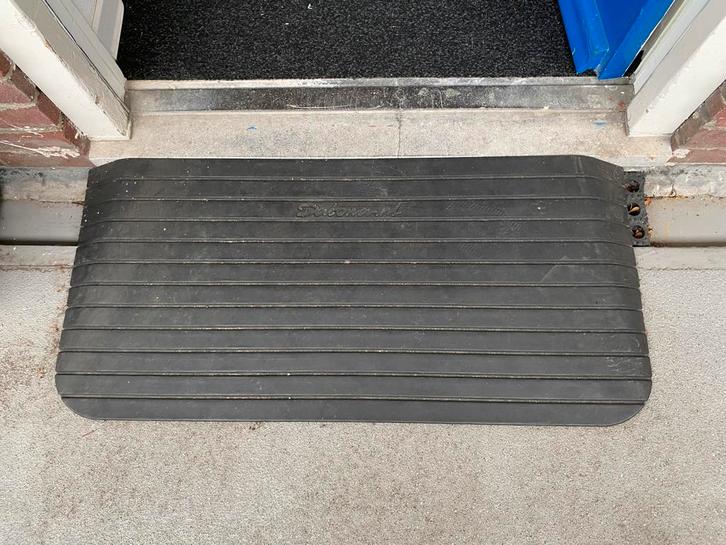 Drempelhulp, Auto diversen, Automatten, Zo goed als nieuw, Ophalen