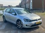 Volkswagen Golf 1.4 TSI Phev 150KW GTE 5D 2015 Grijs, Auto's, Start-stop-systeem, 4 cilinders, 1395 cc, 1499 kg
