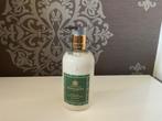 Molton Brown Jubilant Pine & Patchouli body lotion 300 ml, Sieraden, Tassen en Uiterlijk, Uiterlijk | Lichaamsverzorging, Ophalen of Verzenden