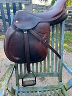 Springzadel te koop!, Dieren en Toebehoren, Paarden en Pony's | Zadels, Ophalen of Verzenden, Springen