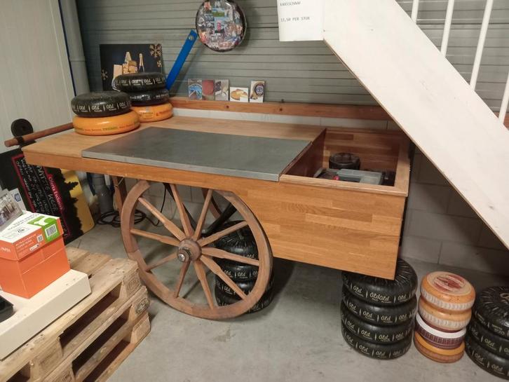 Mooie verkoopwagen / handkar, Antiek en Kunst, Antiek | Meubels | Tafels, Ophalen