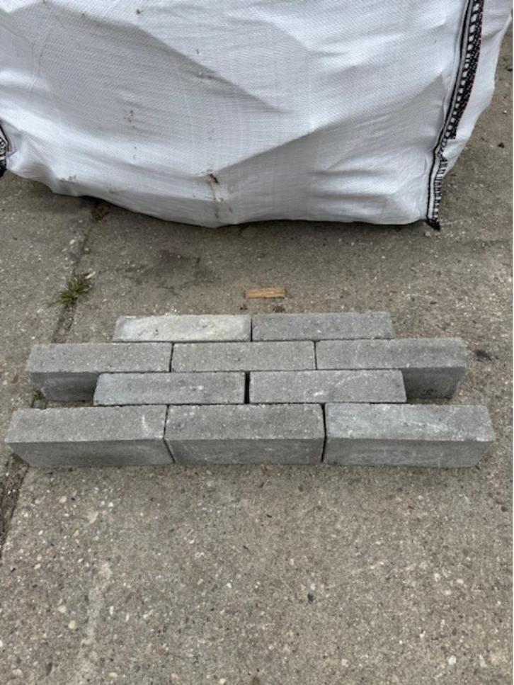 betonklinkers nieuw waalformaat 20x5x8cm ca 40m2, Tuin en Terras, Tegels en Klinkers, Nieuw, Klinkers, Beton, 10 m² of meer, Ophalen of Verzenden