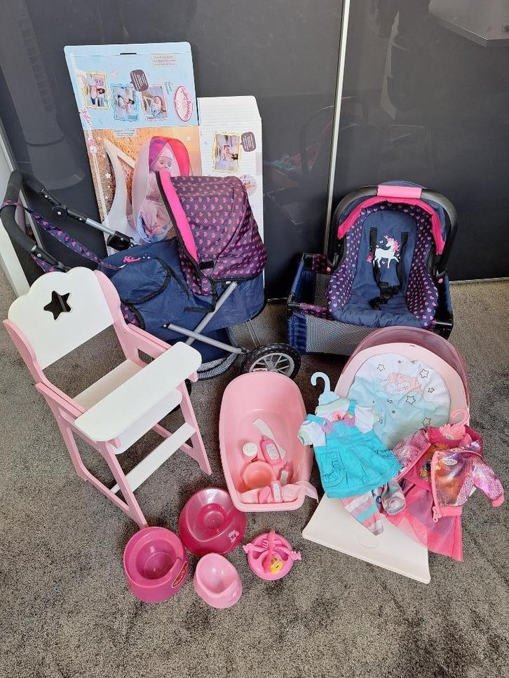 Poppen speelgoed, compleet pakket, Kinderen en Baby's, Speelgoed | Poppen, Zo goed als nieuw, Babypop, Ophalen