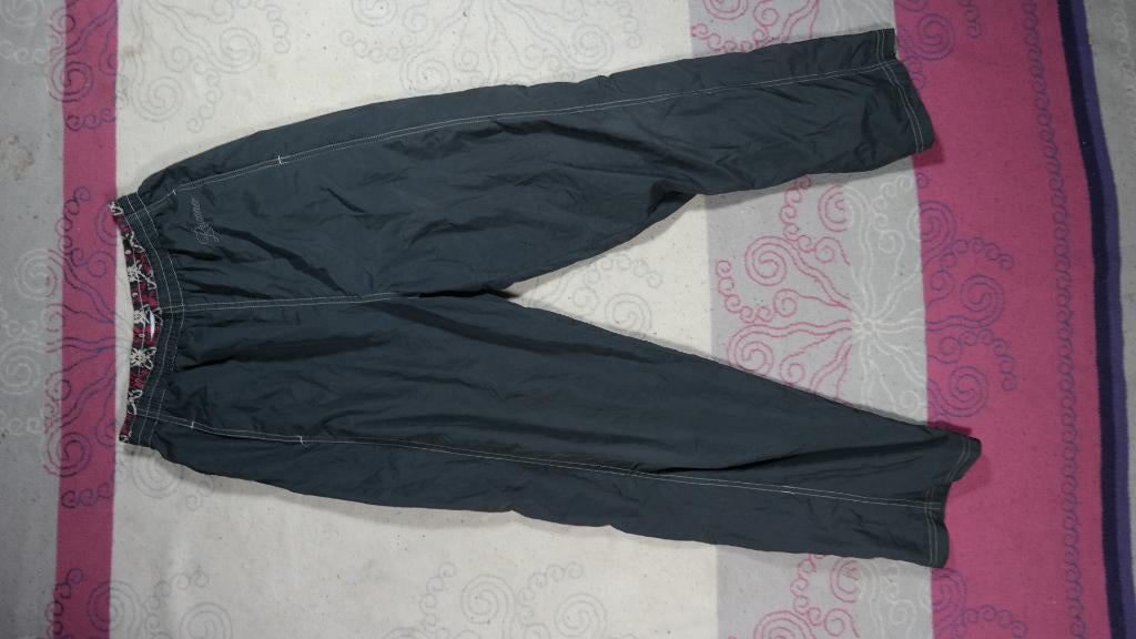 Leuke trainingsbroek. Mt S, Merk Rucanor, Kleding | Dames, Broeken en Pantalons, Zo goed als nieuw, Maat 36 (S), Zwart, Lang, Ophalen of Verzenden