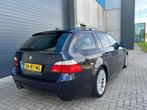 BMW 5-serie Touring 523i High EXE AUT M-PAKKET, Automaat, Achterwielaandrijving, 2497 cc, Blauw