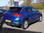 Volkswagen T-Roc 1.0 TSI 110PK Style Business TREKH. | NAVI, Voorwielaandrijving, Stof, Gebruikt, Euro 6