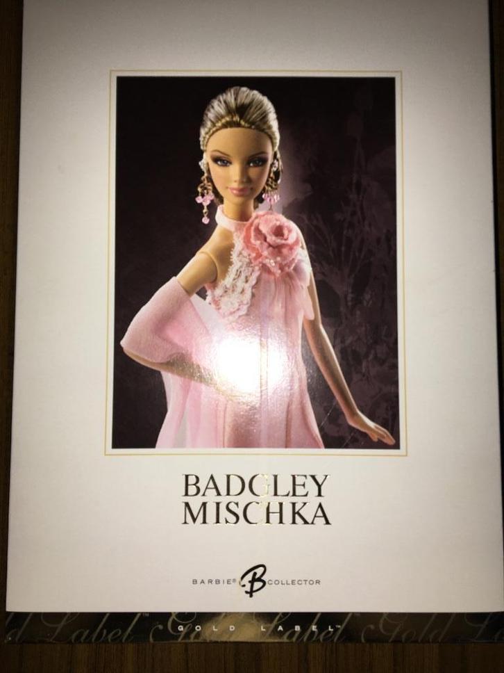 Badgley Mischka Barbie Gold Label NRFB, Verzamelen, Poppen, Nieuw, Fashion Doll, Ophalen of Verzenden