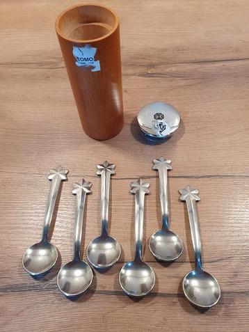 Douwe Egberts lepeltjes set in koker  beschikbaar voor biedingen