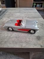 Chevrolet corvette 1957 1/18, Ophalen of Verzenden, Zo goed als nieuw, Bburago