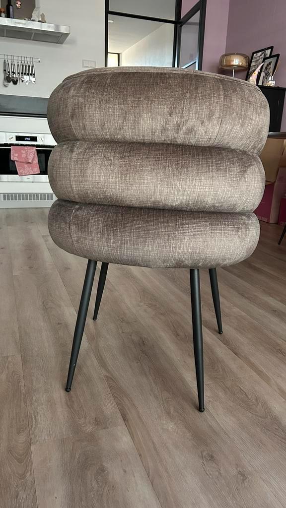Set van 4 taupekleurige eetstoelen, Huis en Inrichting, Stoelen, Nieuw, Vier, Overige kleuren, Ophalen