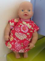 Little Baby pop 32c poppenkleertjes poppenkleding jurkje 96, Ophalen of Verzenden, Nieuw, Babypop