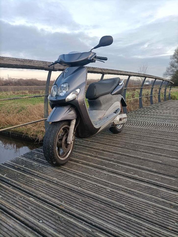 Yamaha Neo's 2 takt 2007 + onderdelen, Fietsen en Brommers, Scooters | Yamaha, Gebruikt, Neo's, Maximaal 45 km/u, Benzine, Ophalen